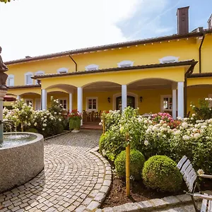 Kandler Hotel